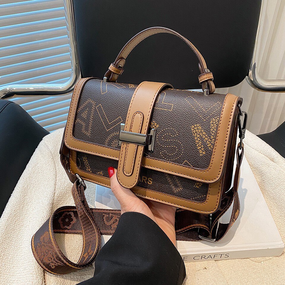 Classic Messenger Bag Luxury Women's Chain Shoulder Purse Replicates The  Stylish Designer Women's Handbag. - China Lady Handbag and Luxury Handbag  price | Made-in-China.com